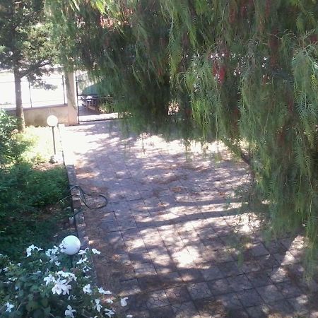 فندق Mandra Capreriaفي  Sperone المظهر الخارجي الصورة