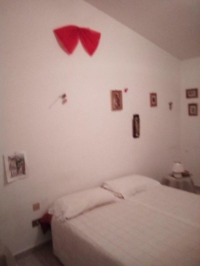 فندق Mandra Capreriaفي  Sperone المظهر الخارجي الصورة